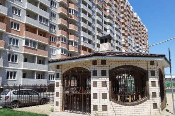 Продам однокомнатную квартиру в Краснодар.Жилая площадь 37 кв.м.Этаж 2.Дом монолитный.