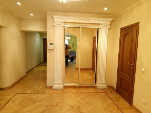 Продается 4х комн. кв-ра м. Новые Черемушки