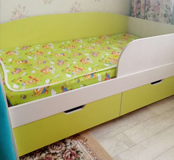 Продам детскую кровать в Челябинске