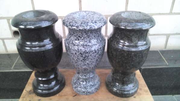 Продам вазы, шары, балясины, лампадки из всех видов гранита в фото 3