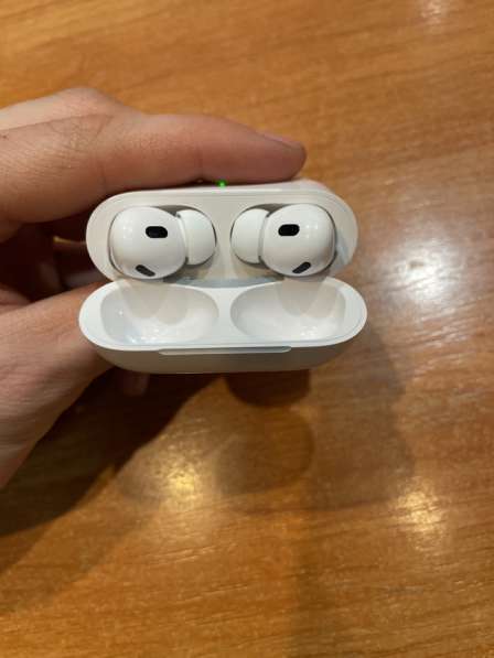 AirPods Pro 2 в Санкт-Петербурге фото 3