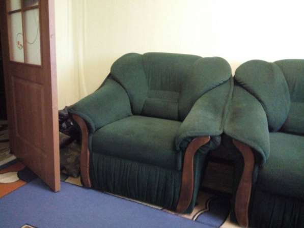 Угловой диван раскладной, с креслом, в идеальном состоянии в фото 4