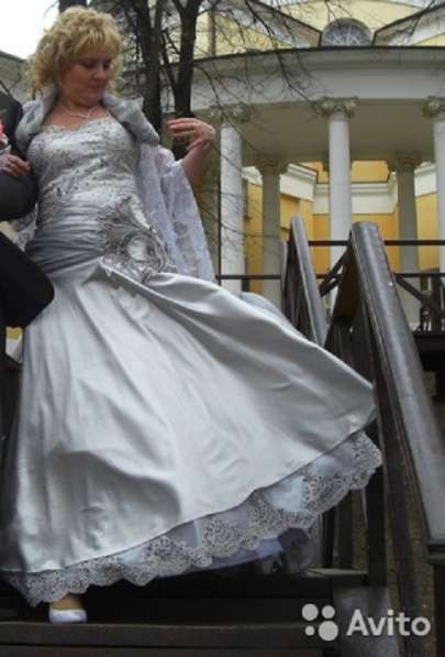 Свадебное платье р 48 в Москве фото 3