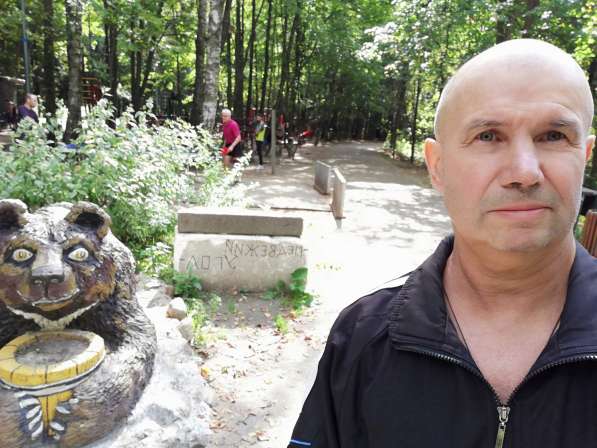 Игорь, 64 года, хочет пообщаться в Москве фото 3