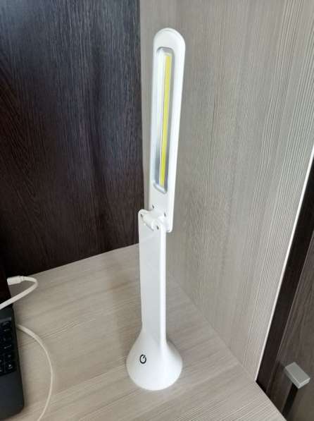 Продам LED лампу с тремя режимами в Чебоксарах