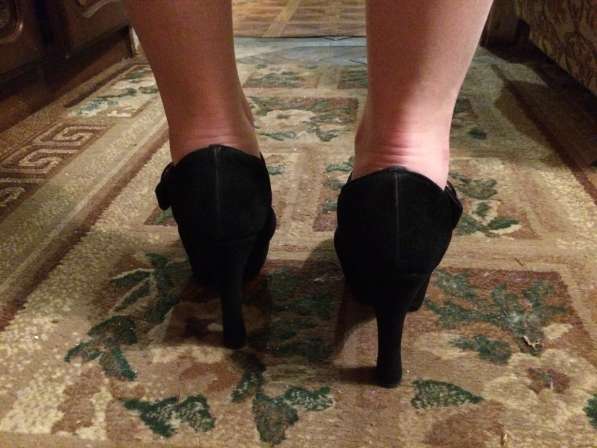 Сапоги и туфли 38 размера, черного цвета в Москве фото 8