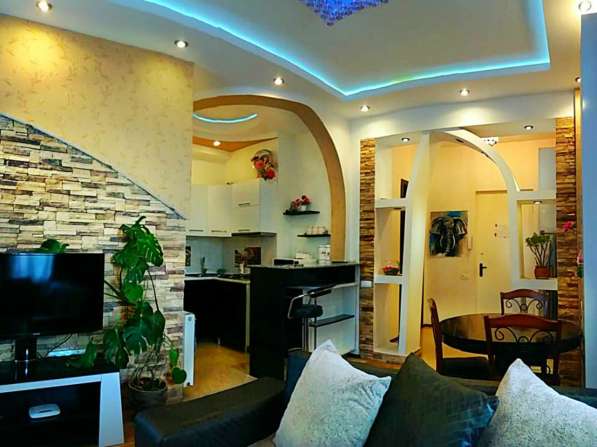 Квартира около метро Площадь Свободы в фото 32