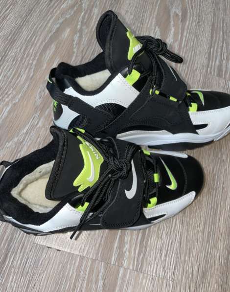 Кроссовки зима в Санкт-Петербурге фото 5