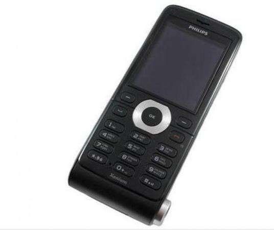 Philips Xenium X520 Black(оригинал, Ростест) в Москве фото 3