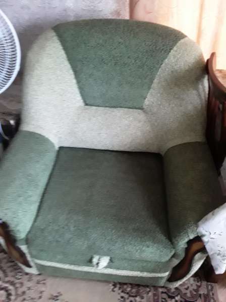 Продам диван и кресло 40004 в Кургане
