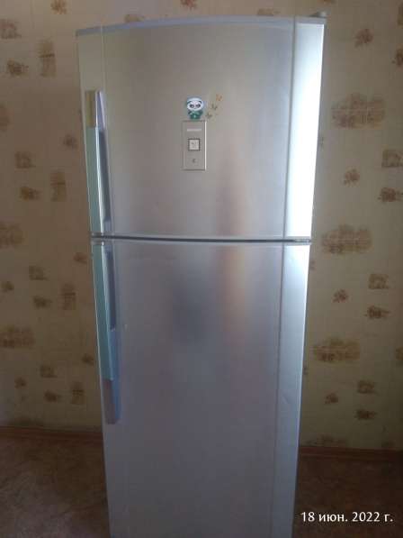 Холодильник Шарп