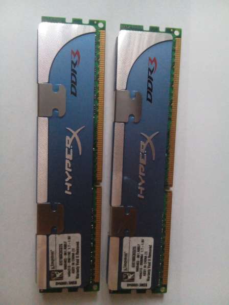 Оперативная память Kingston HyperX DDR3 (2x2GB) в 