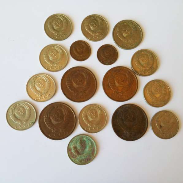 Монеты с буквами л и м в фото 3