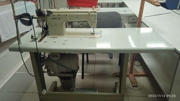Швейная машинка промышленная в фото 4