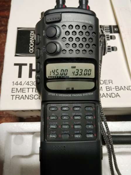 Продам. KENWOOD 144/430MHz TH-78 в Москве