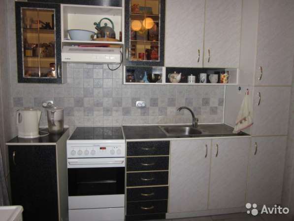 Продаю 3-хкомнатную квартиру с ремонтом в кирпичном доме в Воронеже