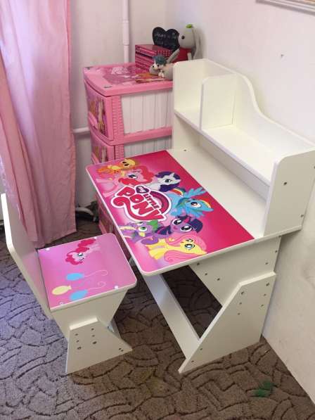 Растущая парта в Москве фото 33