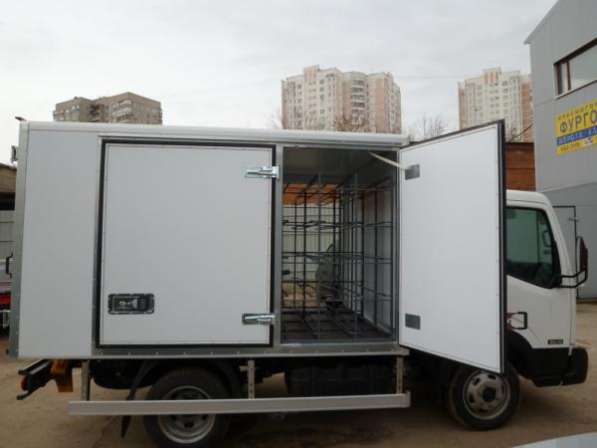 Фургон для перевозки бутилированной воды в Москве фото 3
