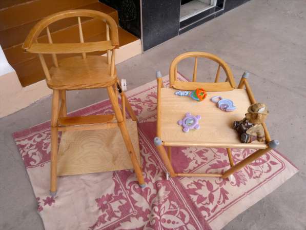 Продаю деревянный детский стульчик в 