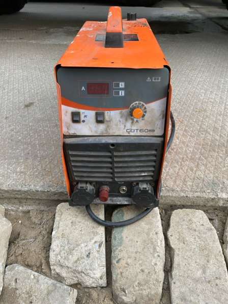 Продаю сварочный аппарат полуавтомат в Москве