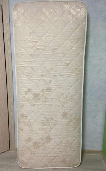 Матрас 200х80