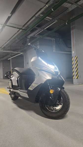 Топовый Электроскутер Zeeho AE8S+ в Санкт-Петербурге фото 6