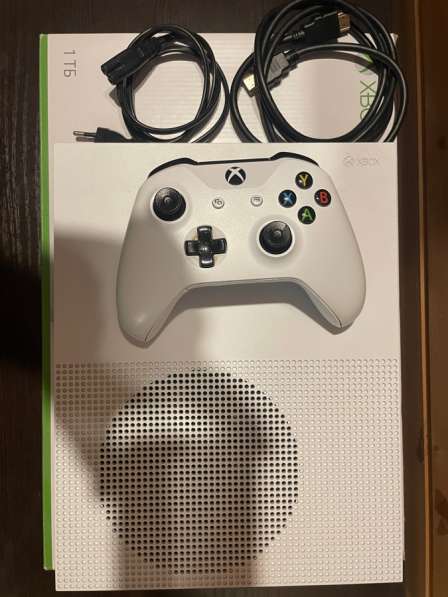 Xbox one s 1tb с дисководом