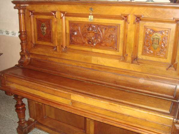 Старинное немецкое пианино(антиквар),коричн. цвета с инкруст в Перми фото 4