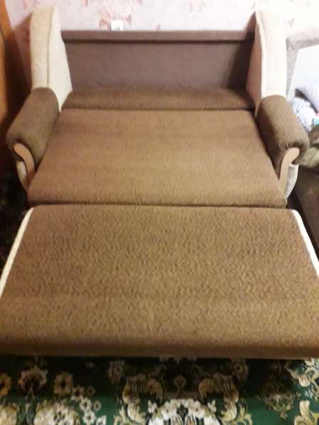 Продам мини-диван в отличном состоянии в Куйбышеве