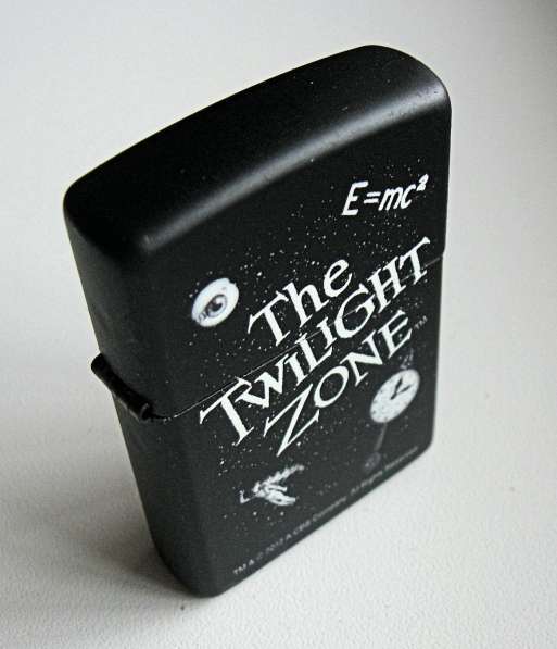 Zippo 218 twilight zone logo в Нижнем Новгороде фото 5