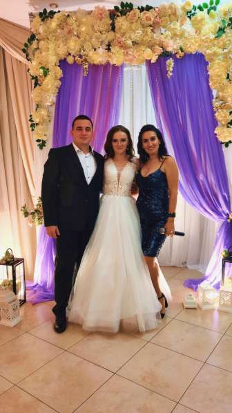 Ведущая. Тамада на свадьбу в фото 17