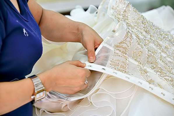 Пошив и ремонт свадебного и вечернего платья