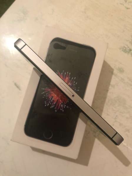 Iphone se в Москве фото 7