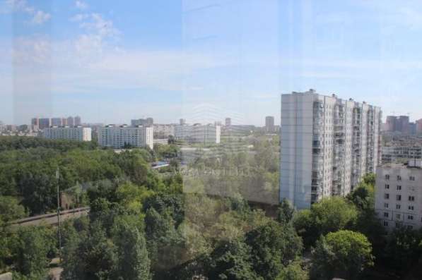 Продам трехкомнатную квартиру в Москве. Жилая площадь 76 кв.м. Этаж 14. Есть балкон. в Москве фото 16
