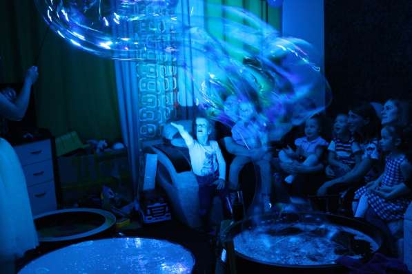 Шоу мыльных пузырей в Смоленске фото 15