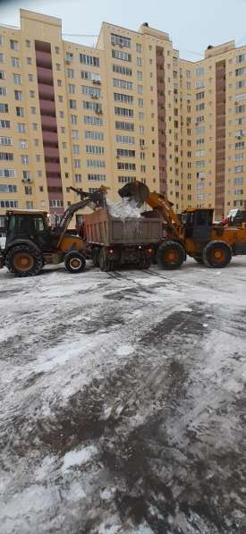 Уборка снега и вывоз снега в Екатеринбурге фото 18