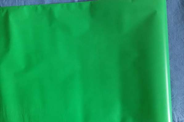 Плёнка ПВХ самоклеящаяся зелёная 7 м в Новосибирске