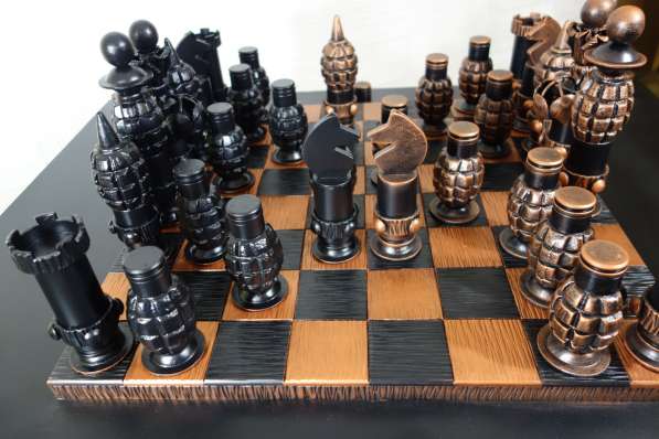 Шахматный стол и военные шахматы в Москве фото 4