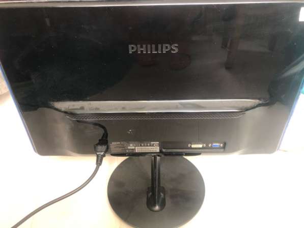 Жк-монитор 24" Philips 247E3L в Москве фото 3