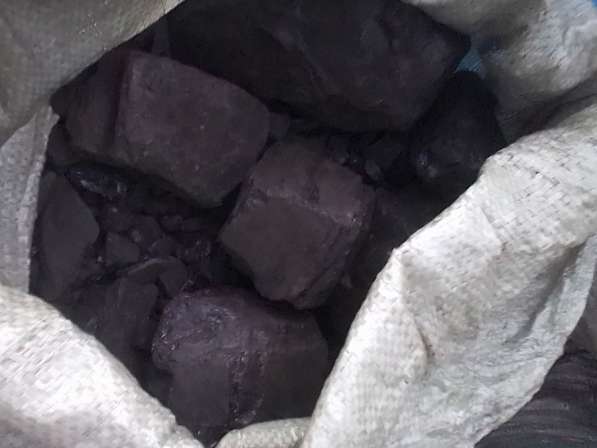 Дрова уголь в мешках в Иркутске