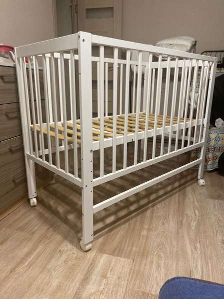 Продам кроватку для новорожденных в Уфе