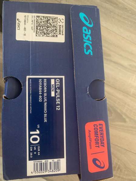 Продам кроссовки asics в Тольятти