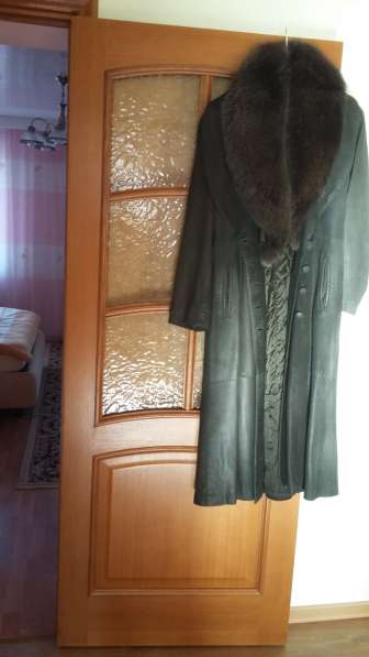 Продам шубу из чернобурки и осенние пальто размер 48-50 в Томске фото 3