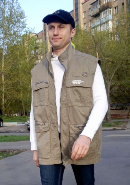 Куртка мужская / безрукавка в Москве фото 3