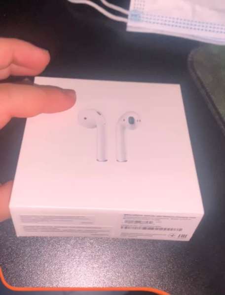 AirPods 2