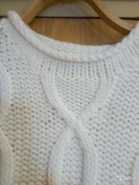 Кофта белая, вязаная в Москве
