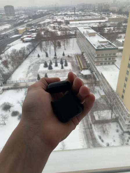 Наушники AirPods в Москве