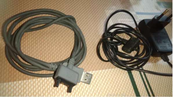 Зарядка и дата кабель USB Sony Ericsson. оригинал