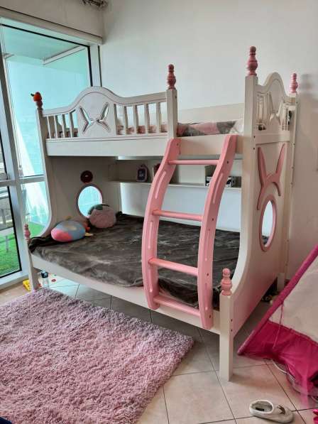 Bunk bed in perfect condition. sold with mattresses
