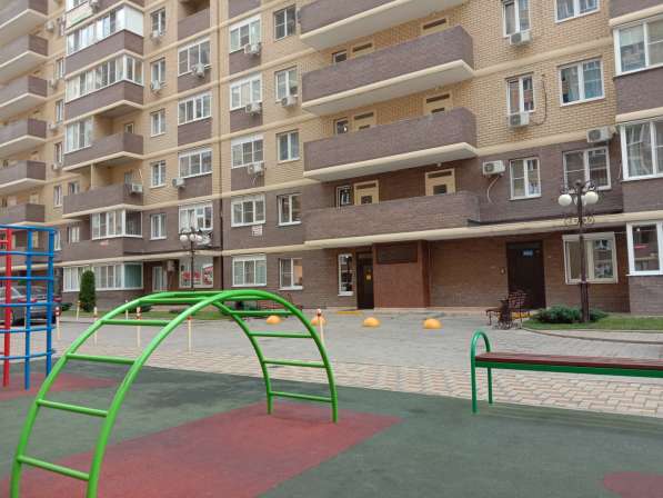 Новая удобная квартира в доме Комфорт класса в Краснодаре